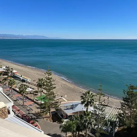 Apartamento Newly Refurbished Modern 2-bed In Heart Of Torremolinos